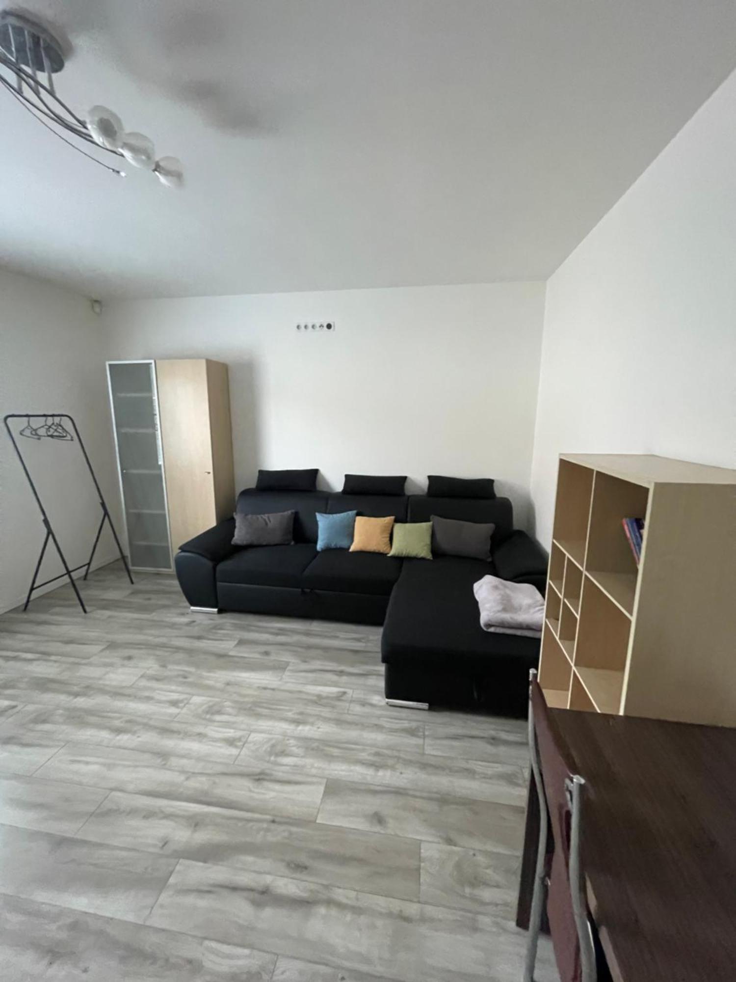 Komfortne Byvanie S Garazou - Parkovanim Zilina Exterior photo